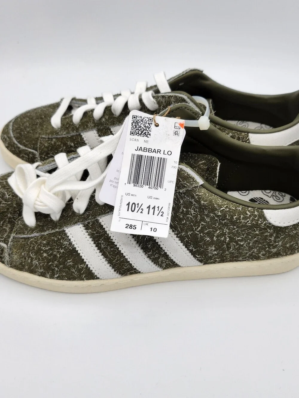 Adidas Jabbar Lo Olive  Sneakers JS2160 /Size 10.5 Men/11.5 Women / NWT (No Box)